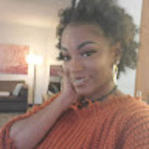 Meet your Posher, Janel